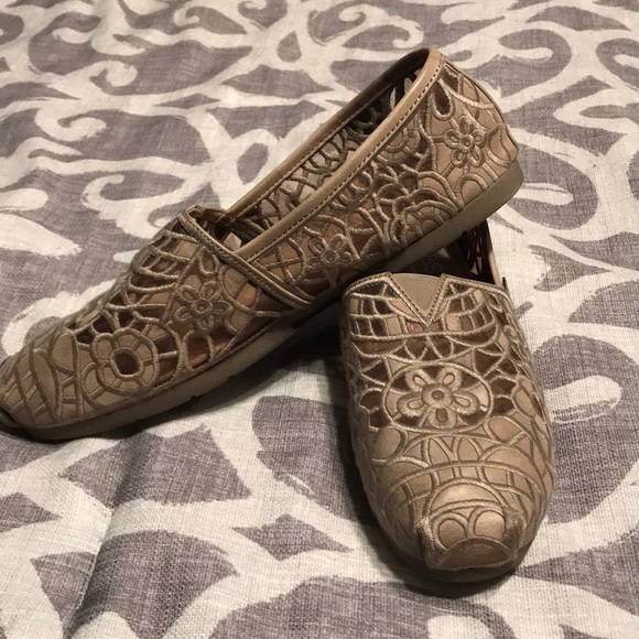 Taupe Bobs (8.5) - Picture 2 of 7